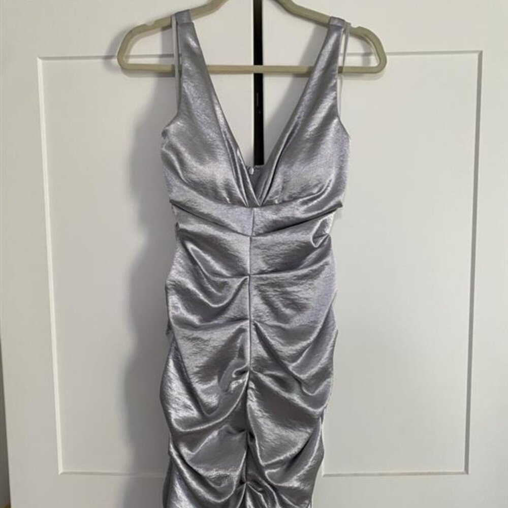 Cache - NWT -  Silver Dress - Size 8